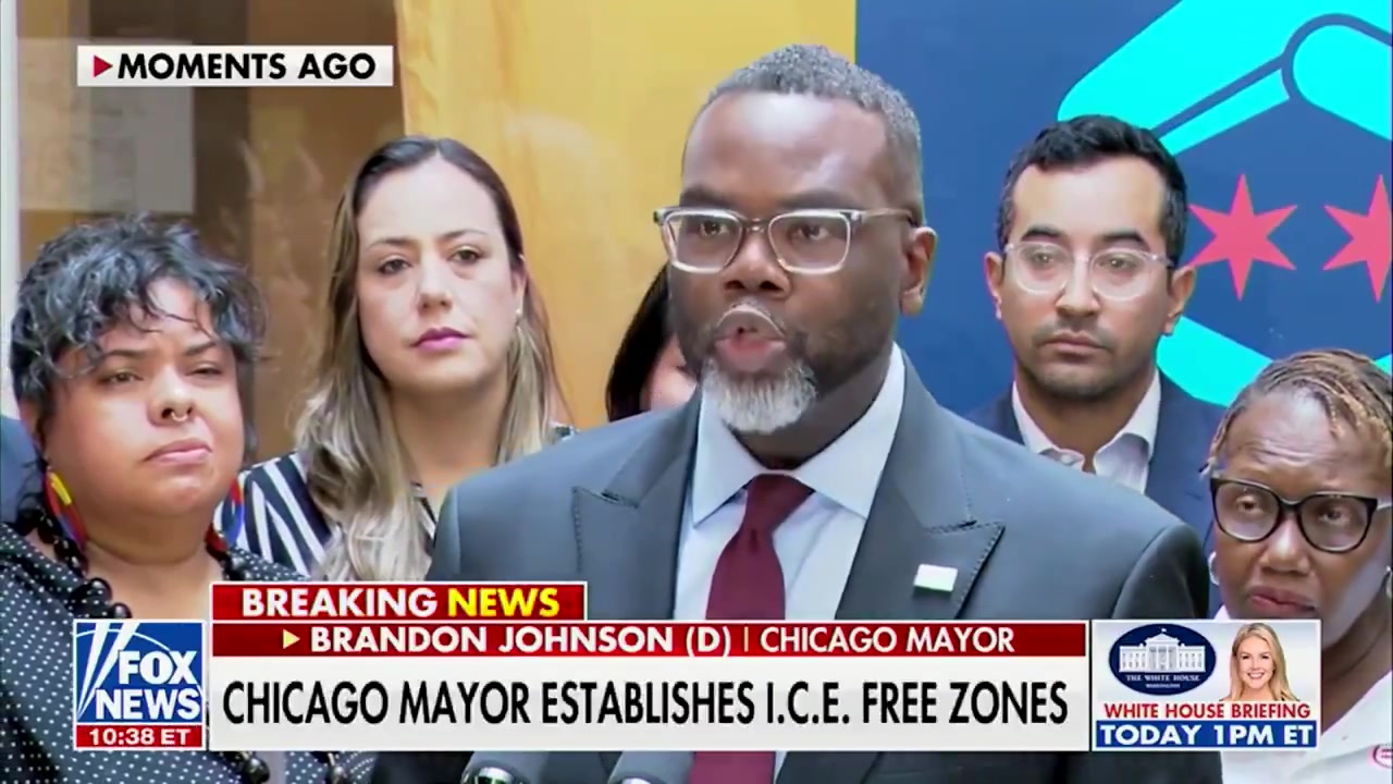 [Video] Chicago Mayor Brandon Johnson signs order creating 'ICE Free Zones'