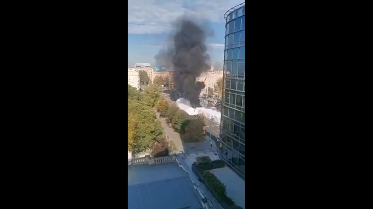 [Video] Shooting outside Serbian Parliament injures one, suspect detained