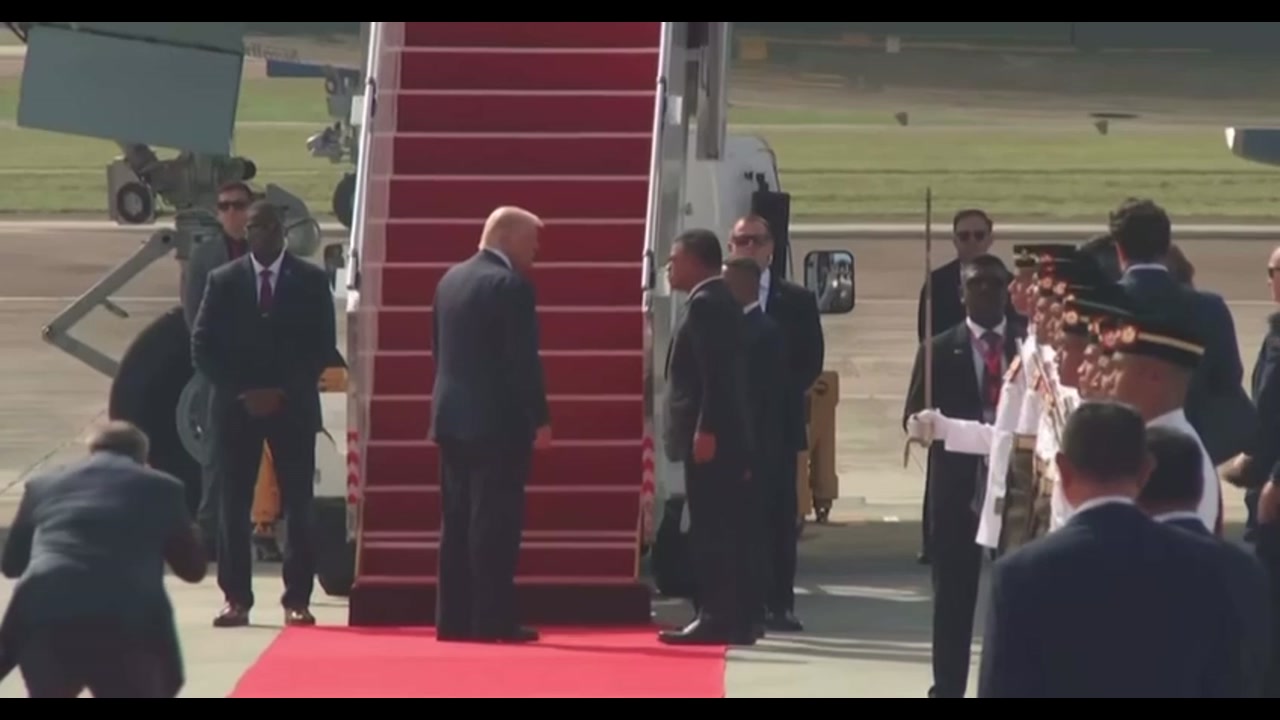 [Video] Trump departs Kuala Lumpur after 24-hour visit to ASEAN summit