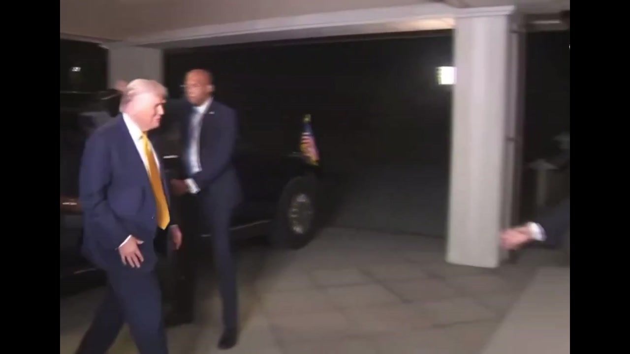 [Video] US President Donald Trump meets Japanese Emperor Naruhito in Tokyo