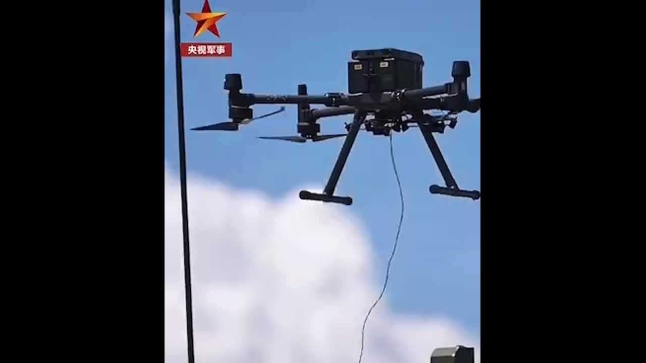 [Video] China’s Army conducts amphibious landing drill with robo dogs as scouts