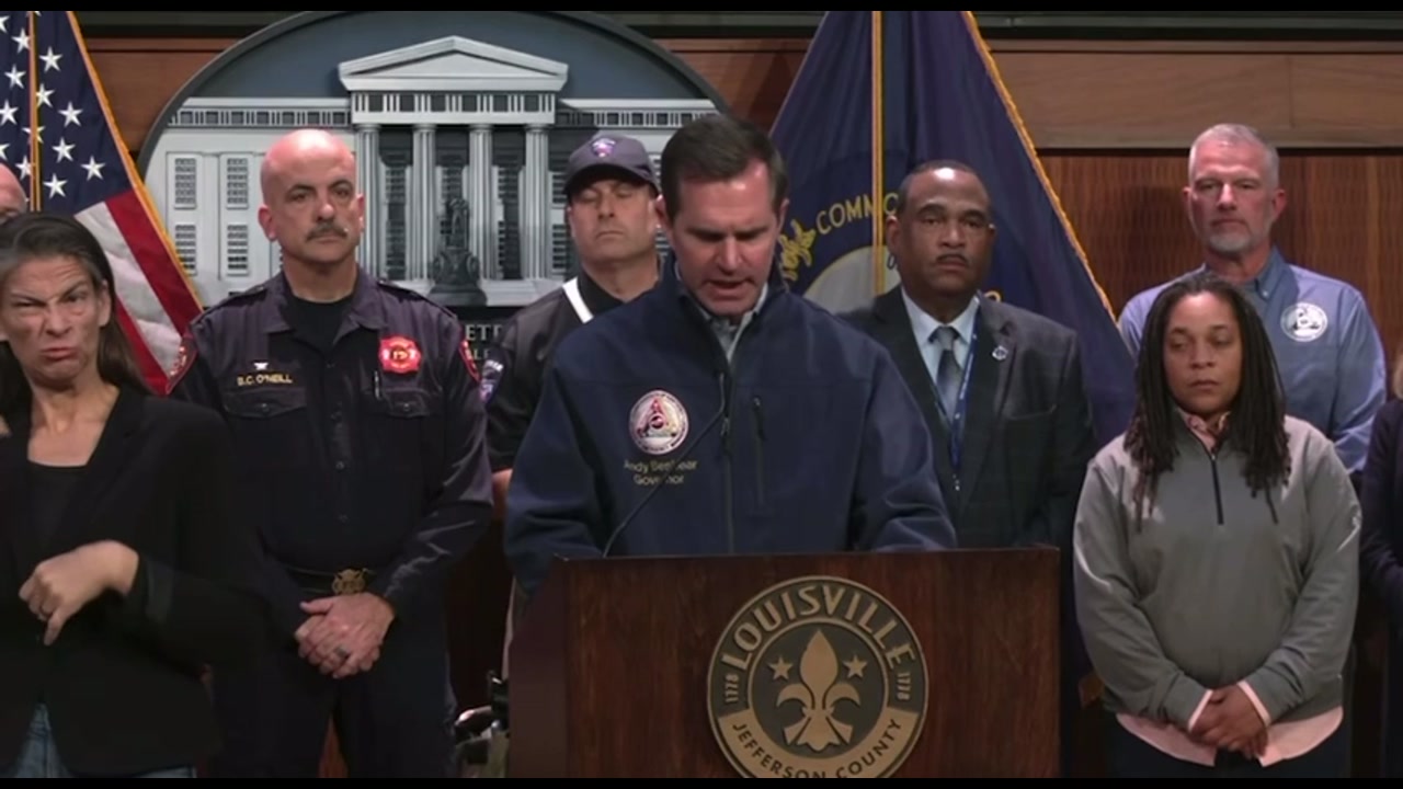 [Video] Kentucky Governor reports 3 dead, 11 injured in UPS plane crash
