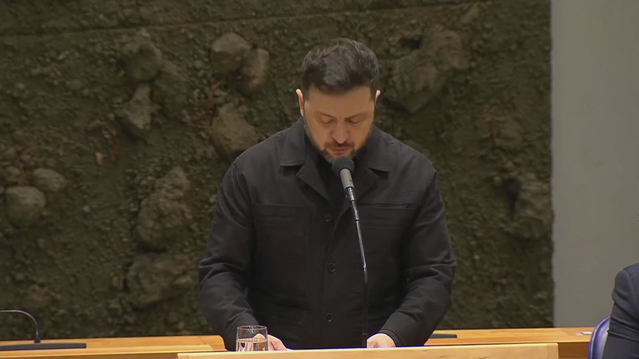 [Video] Zelensky: Russians count every dollar lost but not their dead